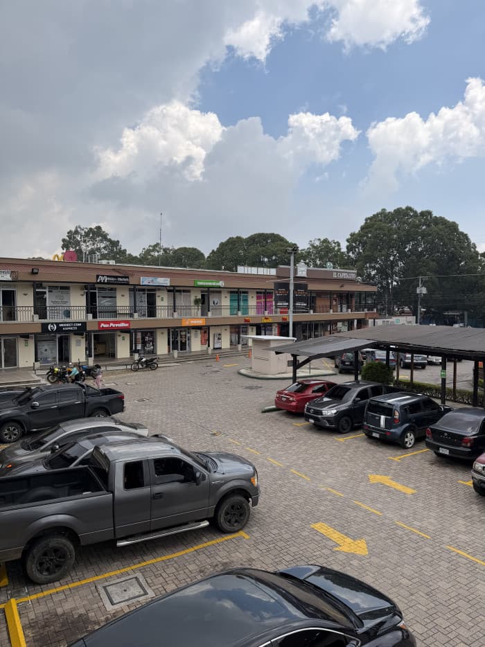 LOCAL COMERCIAL SOBRE CARR. INTERAMERICANA EN SAN LUCAS - foto 1