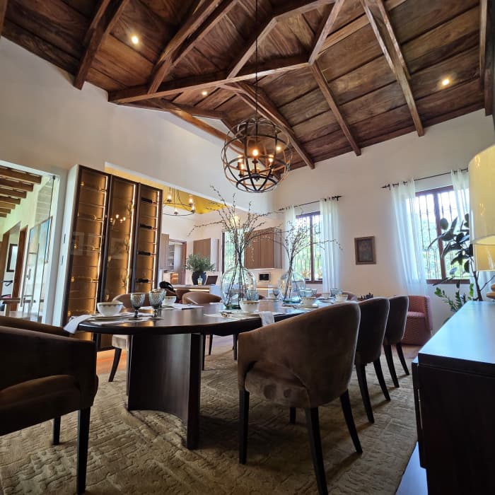 CASA EN VENTA EN PASEO ANTIGUA - foto 1