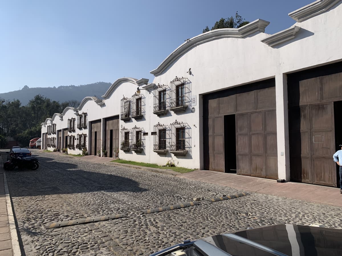 Bodega dentro de complejo en Panorama, Antigua - foto 1