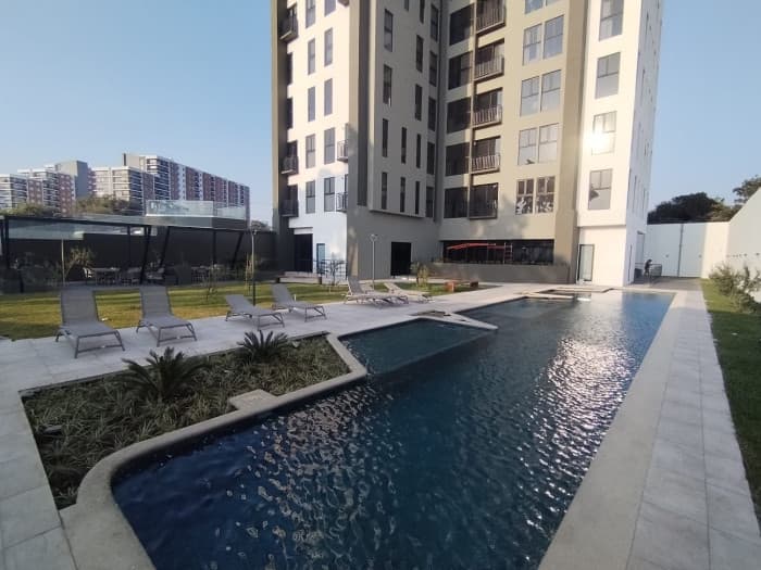 Apartamento grande en venta en zona 11 de Guatemala. - foto 1