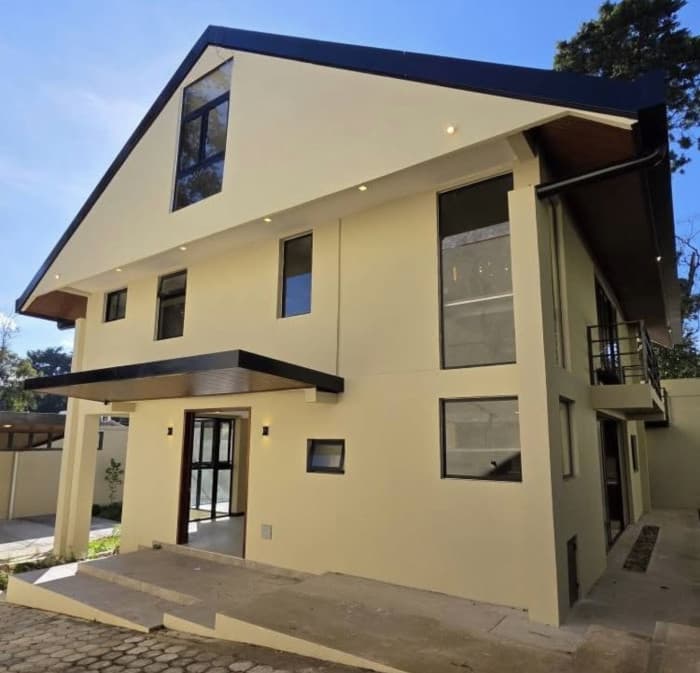 En VENTA casa en San Lucas Sacatepequez en Residencial - foto 1