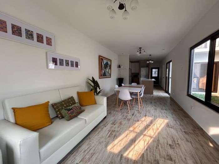 Casa en Renta Amueblada en San Pedro el Alto en Antigua - foto 1