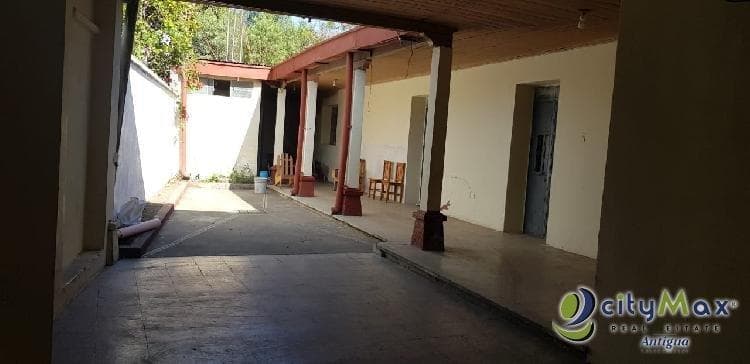 Venta-renta casa a pocos minutos del centro de Antigua - foto 1