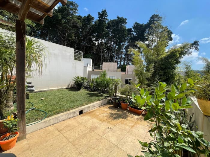 En venta casa en condominio Carretera a El Salvador - foto 1