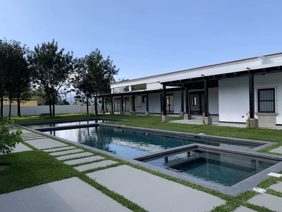 En venta terreno Residencial Los Apostoles La Antigua - foto 1