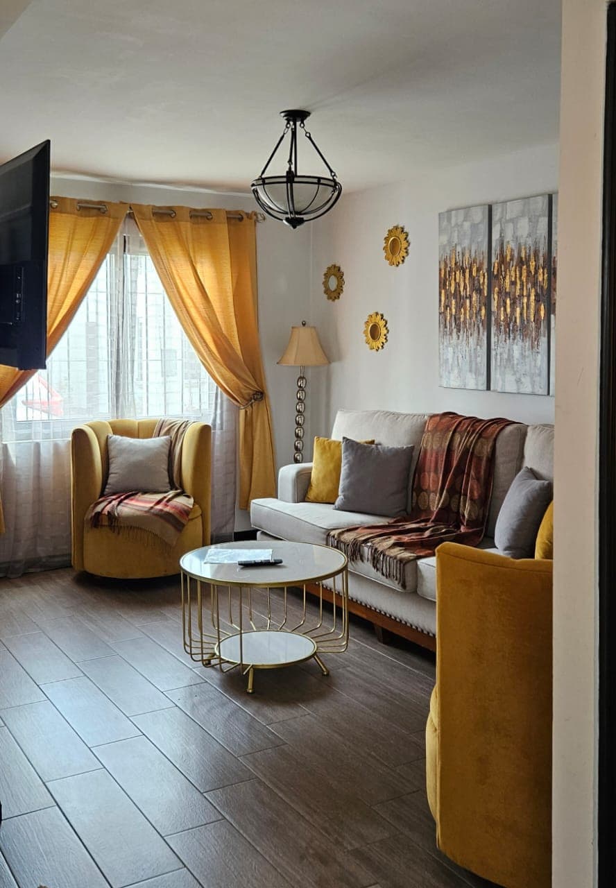 CASA EN RENTA AMUEBLADA CERCA DE ANTIGUA GUTEMALA - foto 1