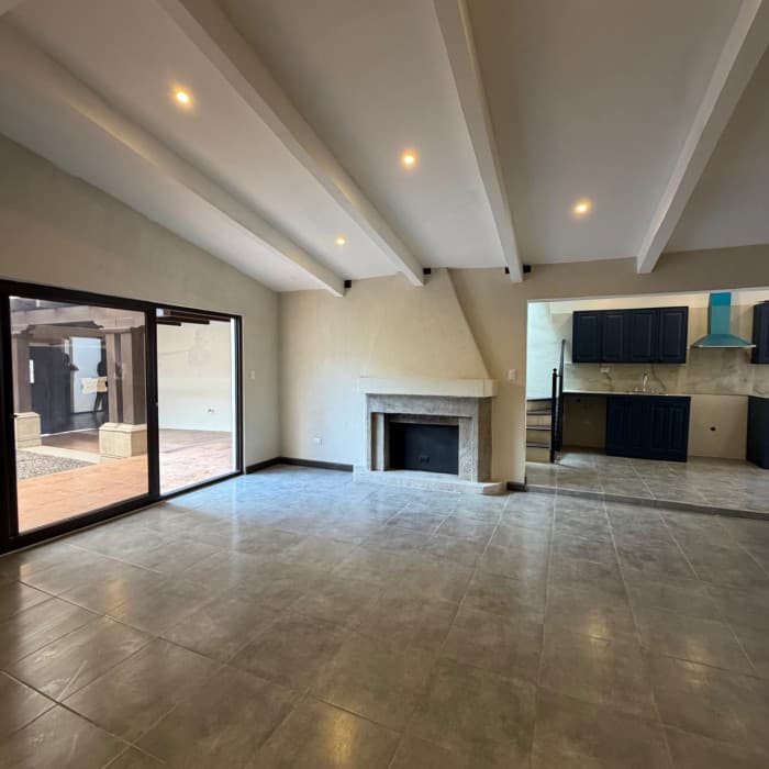 En venta casa en Antigua Guatemala - foto 3