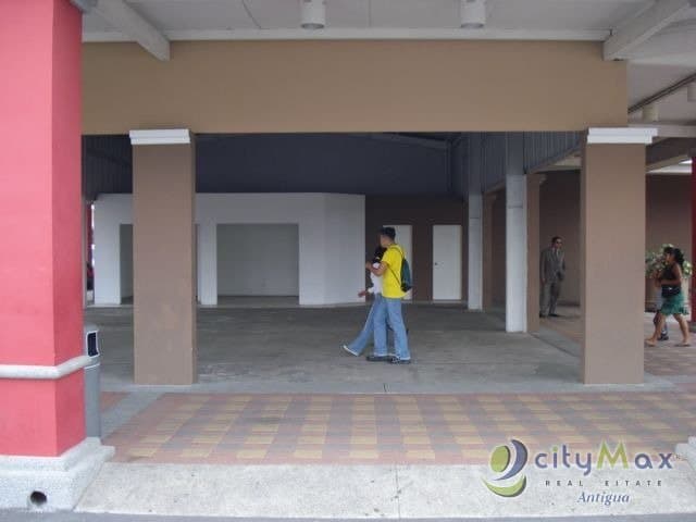 Local en área de food court en Plaza Comercial de Villa - foto 3
