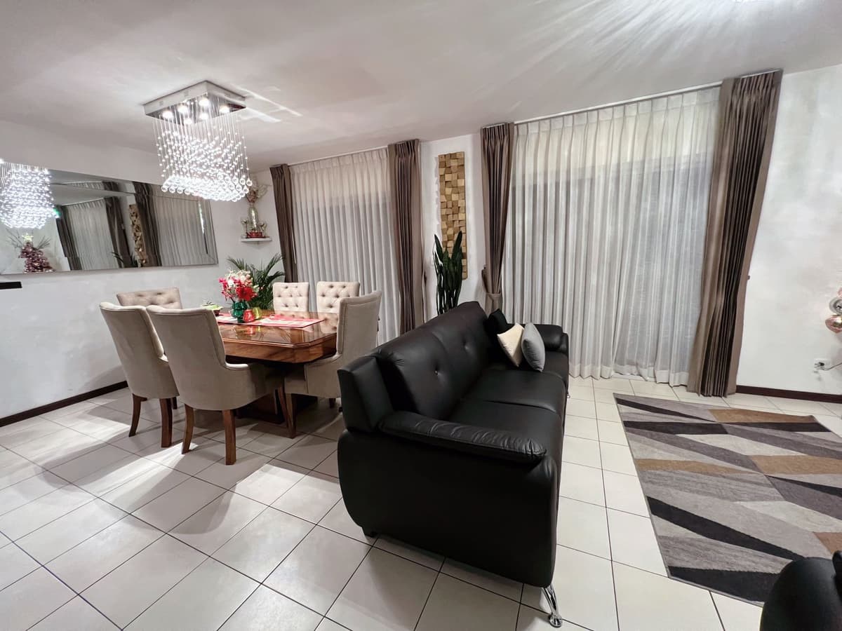 En venta casa en Arcos de Santa María en Sumpango! - foto 2