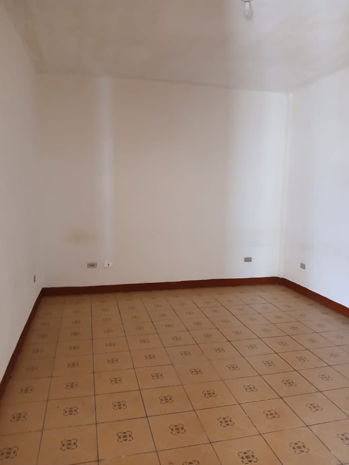 Apartamento en renta cercano al parque de Jocotenango - foto 4