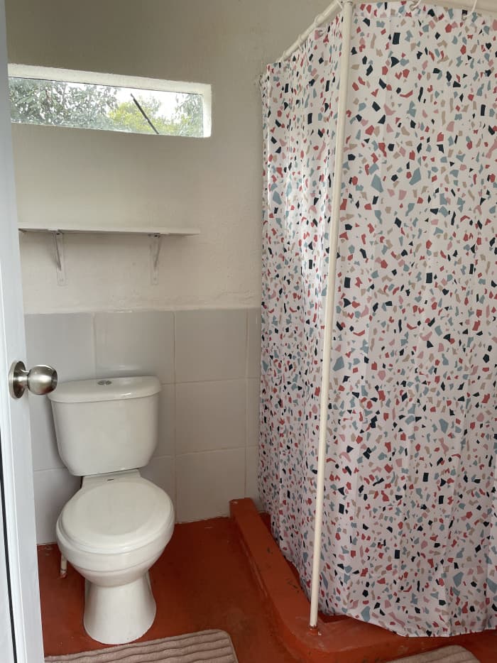 En renta casa sola semiamuebla en San Luis Pueblo Nuevo - foto 4