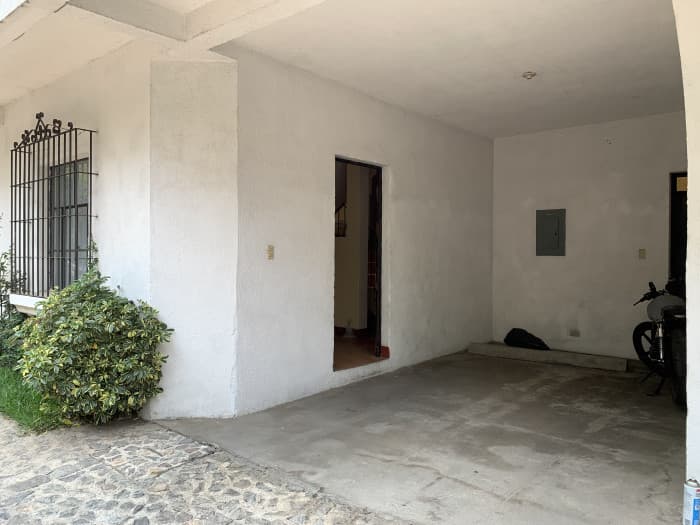  Townhouse en renta en Sala con ccalle Real Jocotenango - foto 2