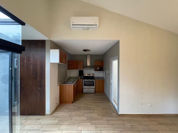Casa Remodelada en Venta, Arcos de Santa Maria II - foto 4