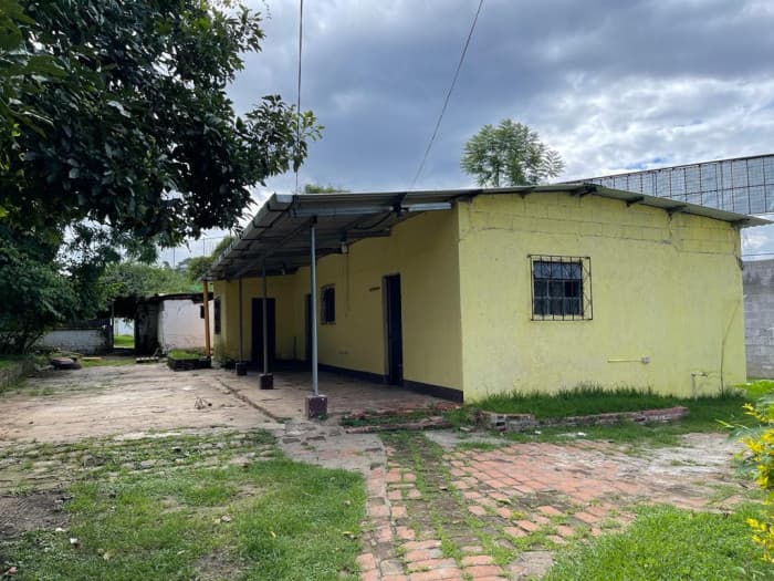 En Venta y/o Renta casa tipo granja en Chimaltenango - foto 3