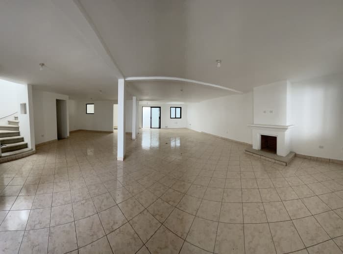 Casa Amplia muy cerca de Antigua Guatemala! - foto 2