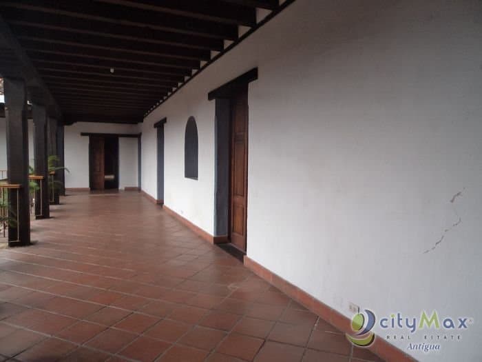 ¡Local en Renta en Antigua  - foto 4