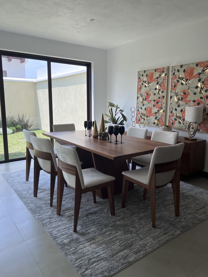Hermosa Casa En Venta en Franciscanos Antigua Guatemala - foto 2