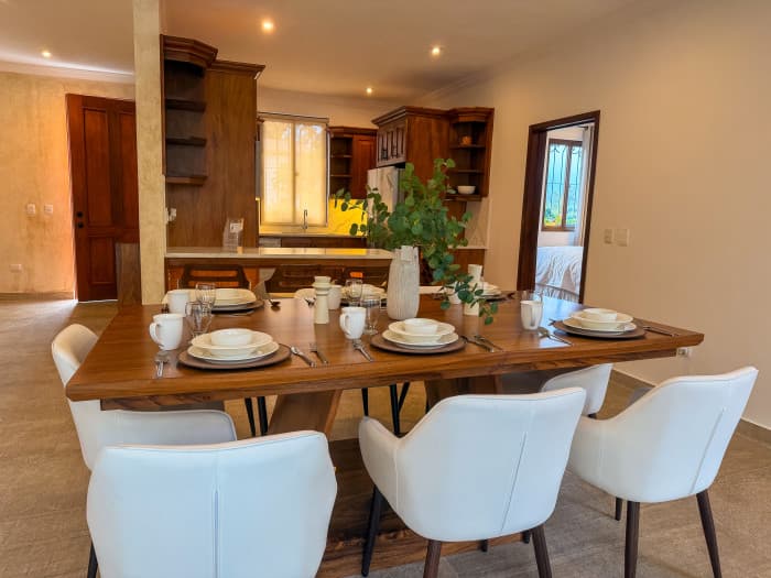 En venta casa con Piscina Club Residencial Antigua Gt - foto 4