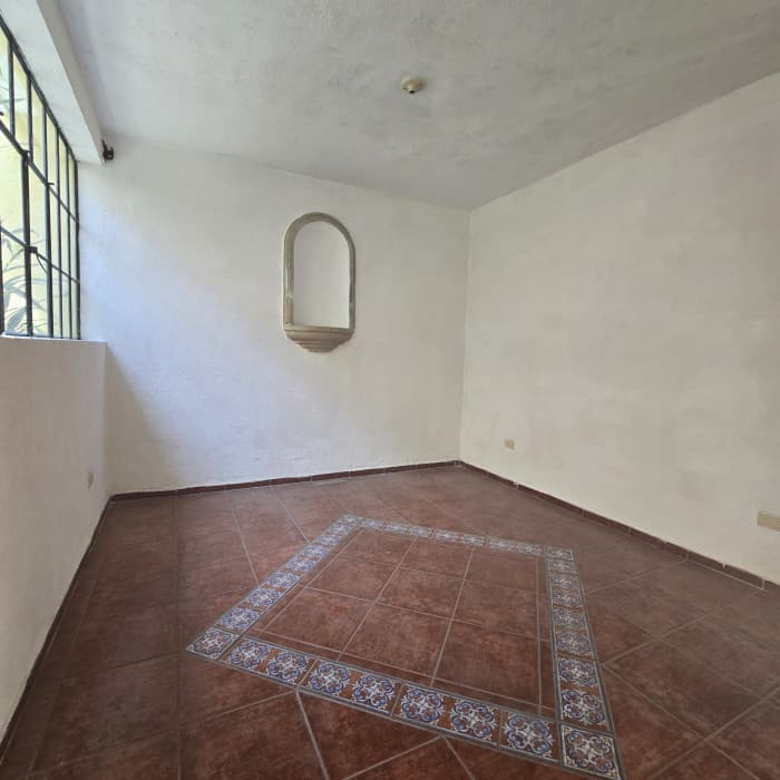 Casa en Venta San Pedro Las Huertas Antigua Guatemala - foto 2