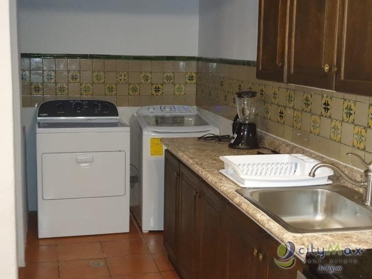 Se renta apartamento amueblado en el casco de Antigua G - foto 4