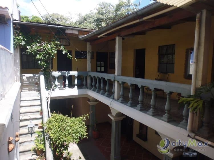 Hotel de 13 habitaciones venta en Antigua Guatemala! - foto 4