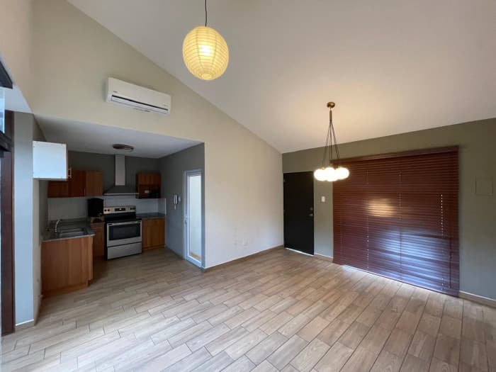 Casa Remodelada en Venta, Arcos de Santa Maria II - foto 3