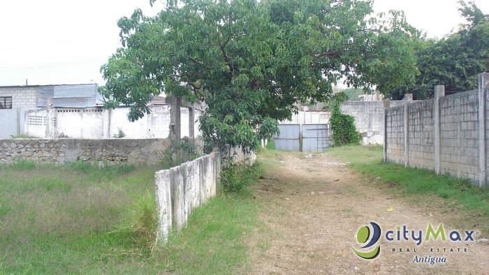 TERRENO PARA DESARROLLO COMERCIAL O RESIDENCIAL EN VENTA EN AMATITLAN - foto 3