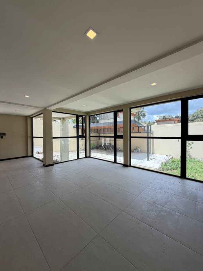 En VENTA casa en San Lucas Sacatepequez en Residencial - foto 2