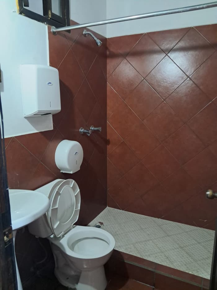 Local en renta en ciudad vieja - foto 6