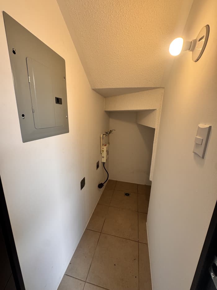 Casa en renta en residencial Senderos del comendador - foto 4