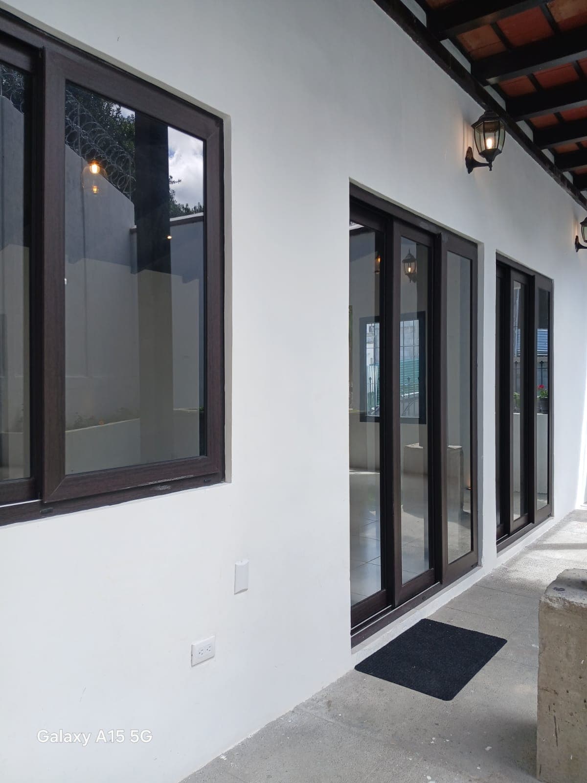 En venta casa amplia en Hacienda del Comendador - foto 2