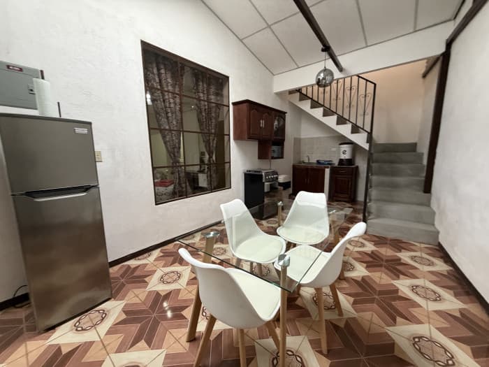 APARTAMENTO TOTALMENTE AMUEBLADO EN ANTIGUA - foto 2