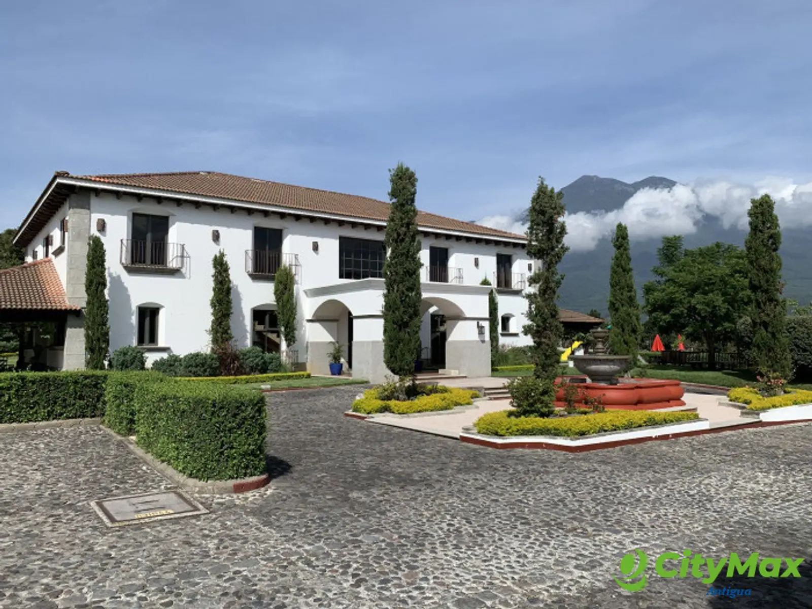 Casa nueva en venta en Hacienda del Comendador - foto 1