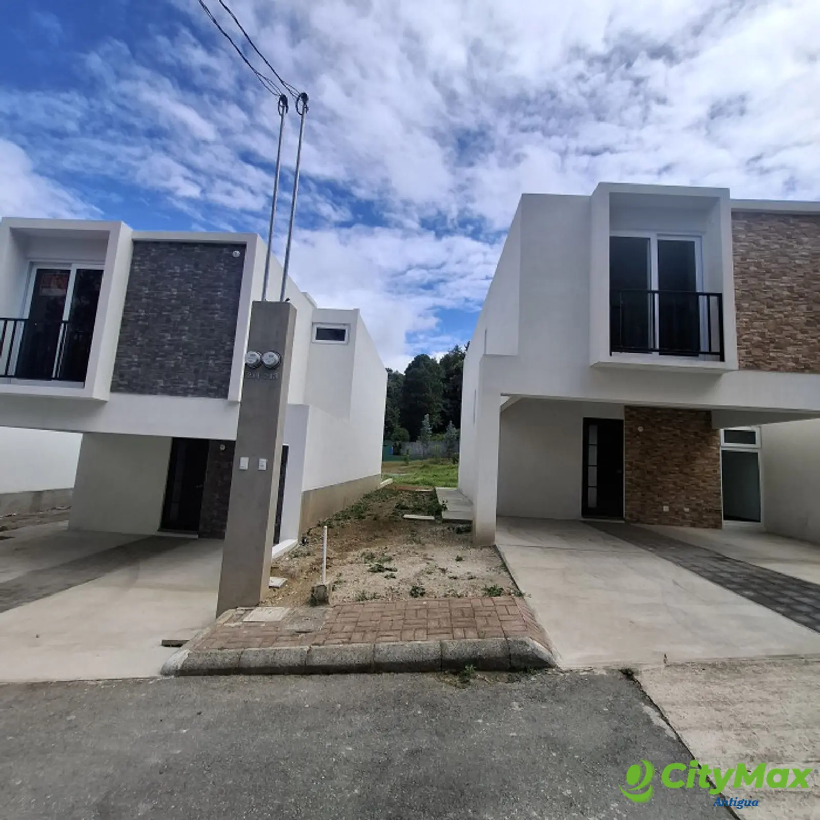 Casa en venta en Vistas Florencia cerca Antigua - foto 1