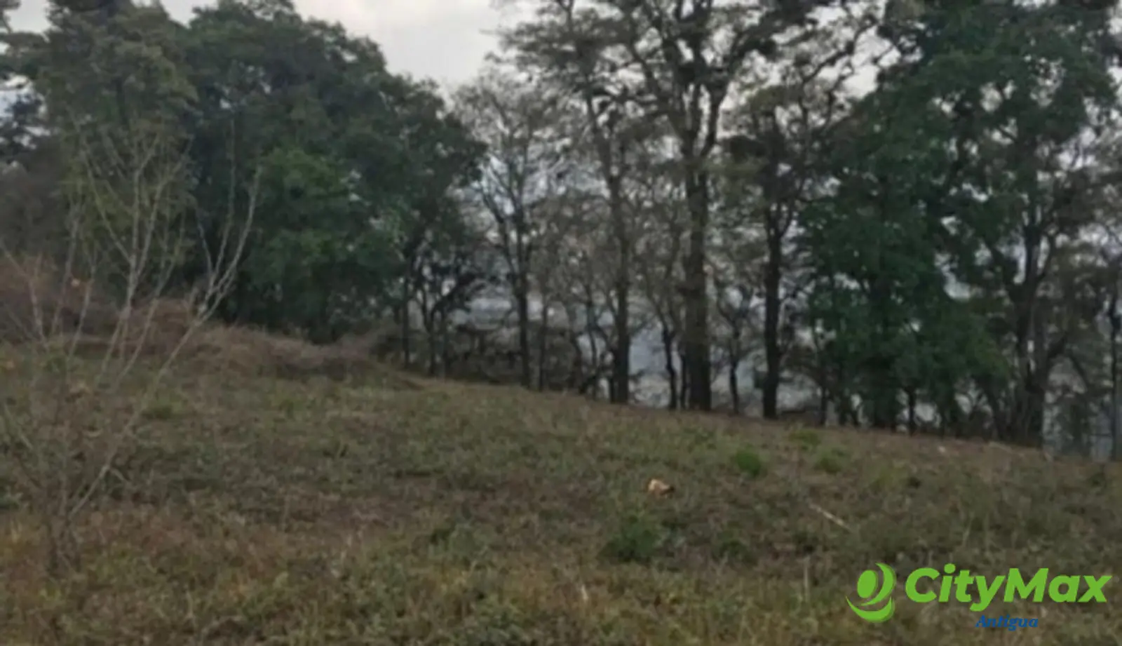 Venta de terreno dentro Residencial Cuilapa Santa Rosa - foto 1