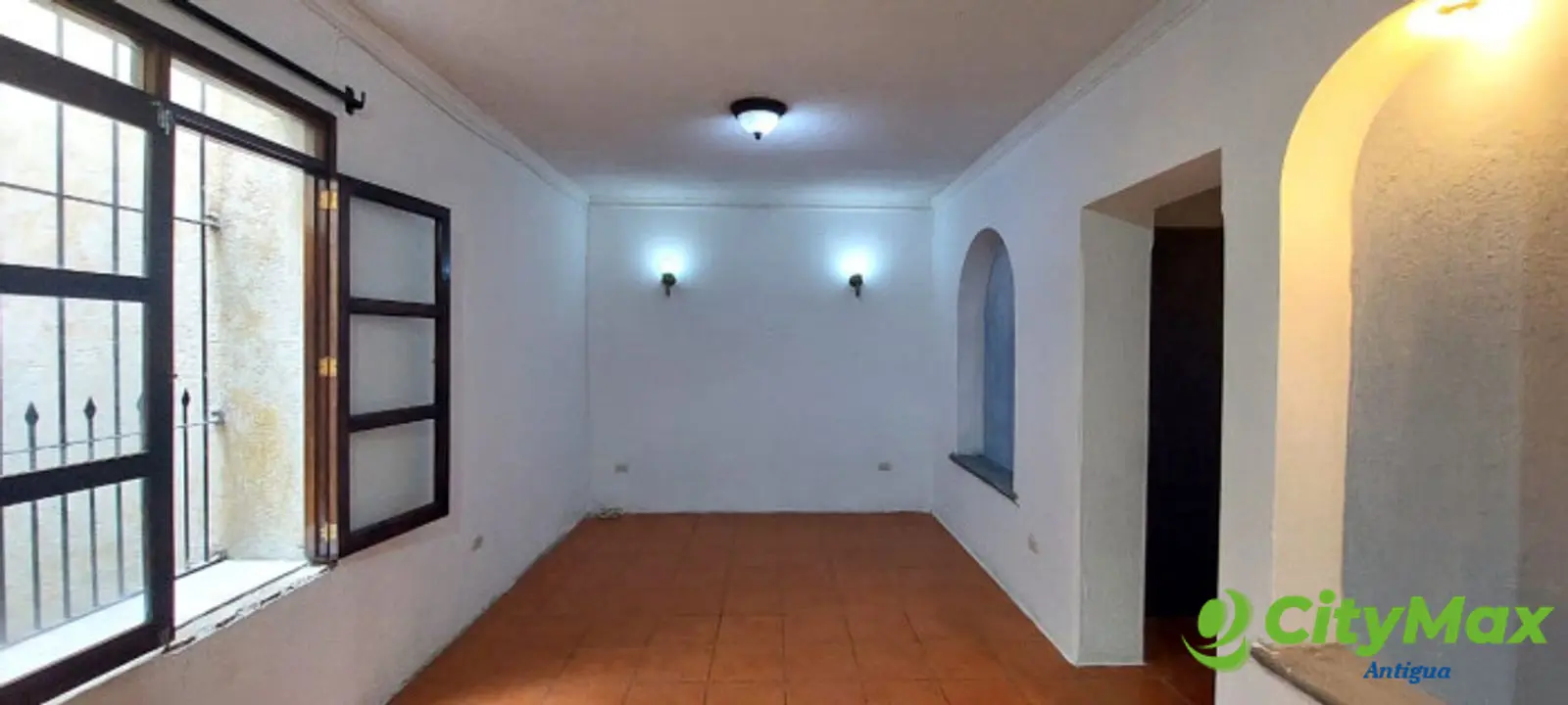 CASA EN RENTA CERCANA A LA ANTIGUA EN CONDOMINIO LAS CUPULAS - Se renta casa en Las Cupulas Jocotenango