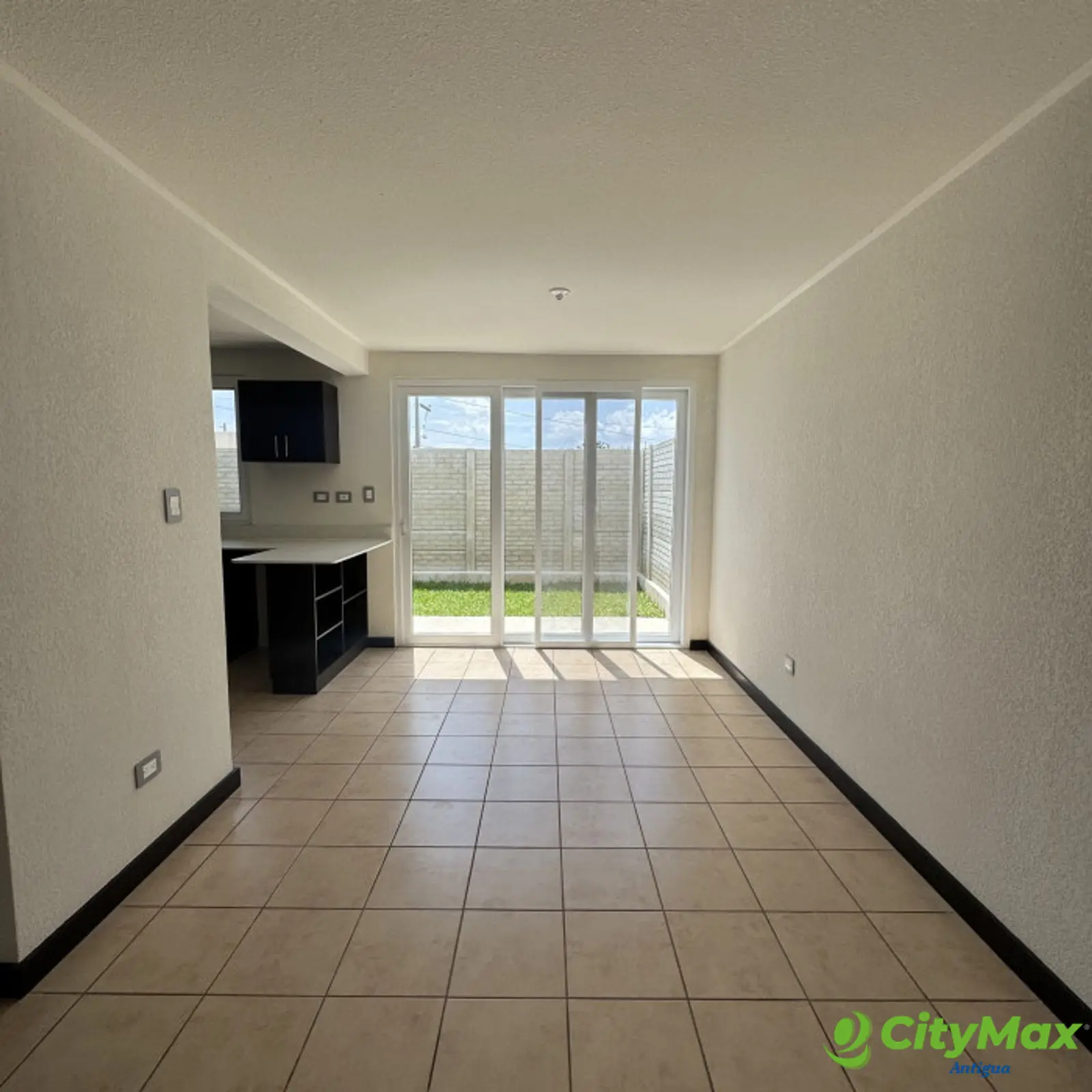 Casa en Venta en Altos de Village, km 26 CAES - foto 1