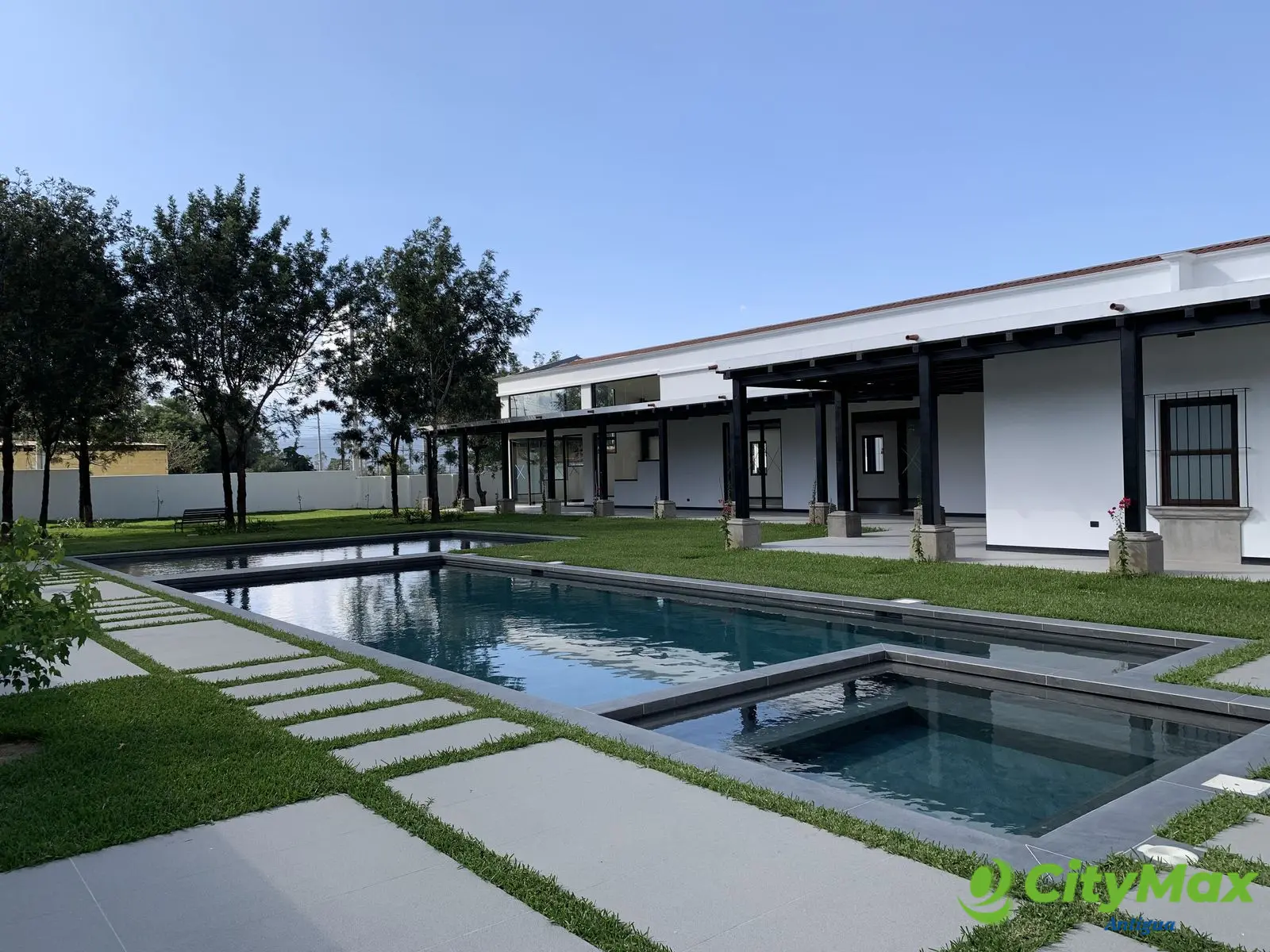 En venta terreno Residencial Los Apostoles La Antigua - foto 1