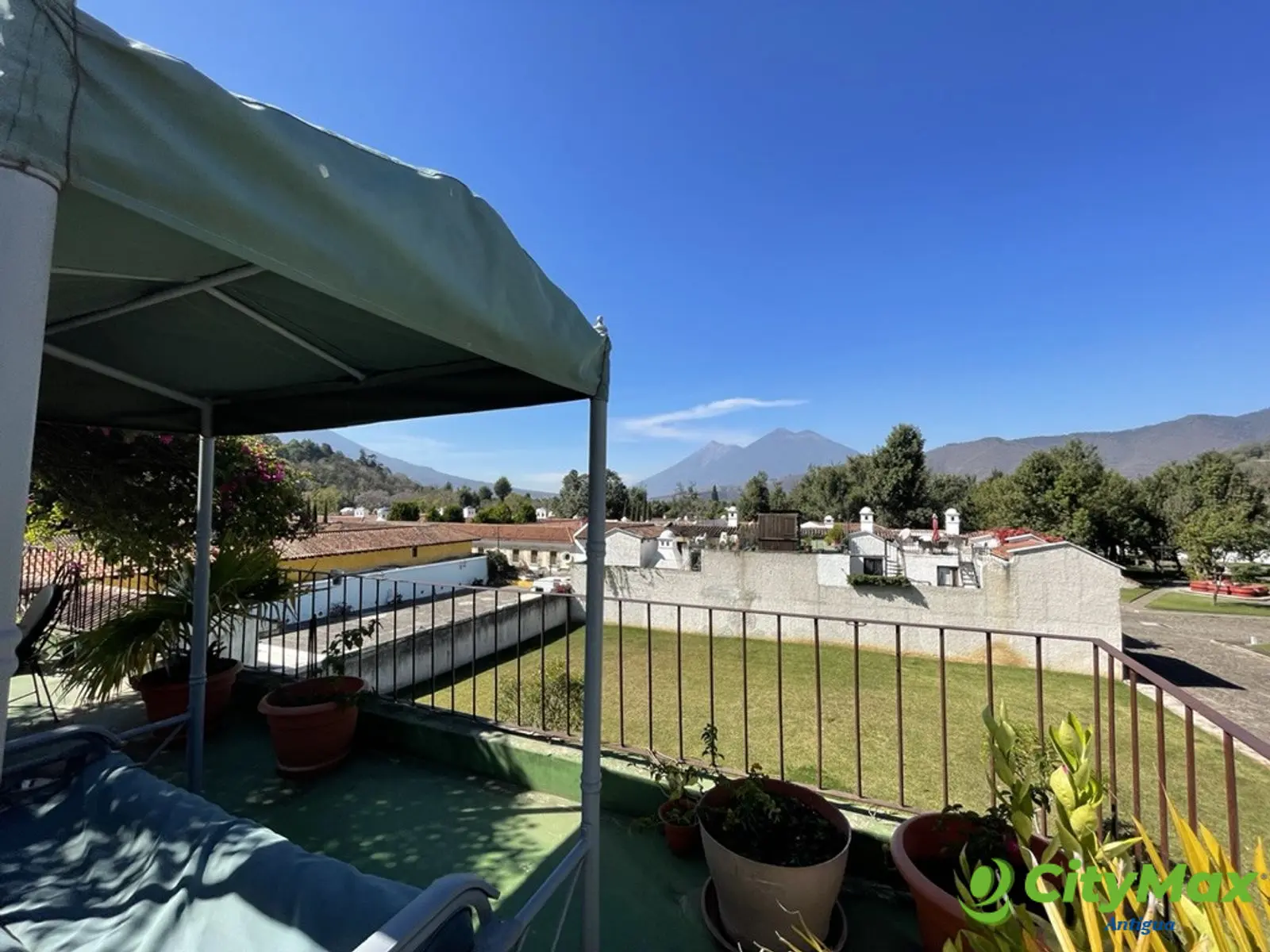 Renta de townhouse en residencial de Antigua - foto 1