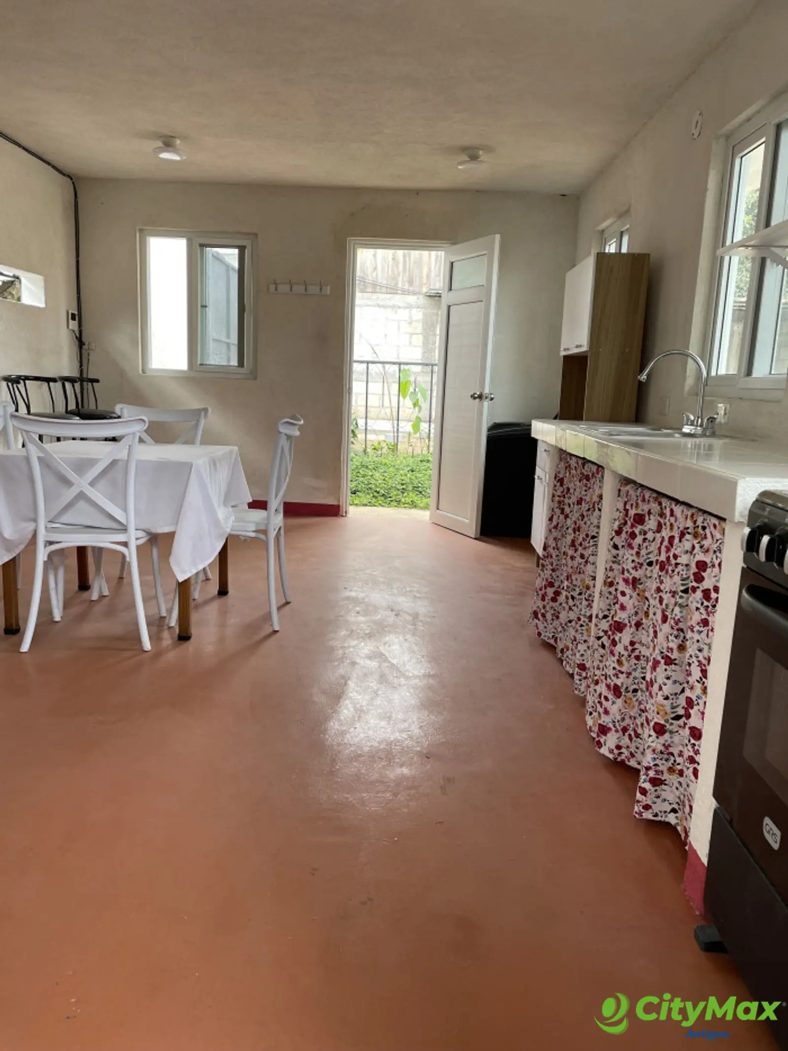 En renta casa sola semiamuebla en San Luis Pueblo Nuevo - foto 3