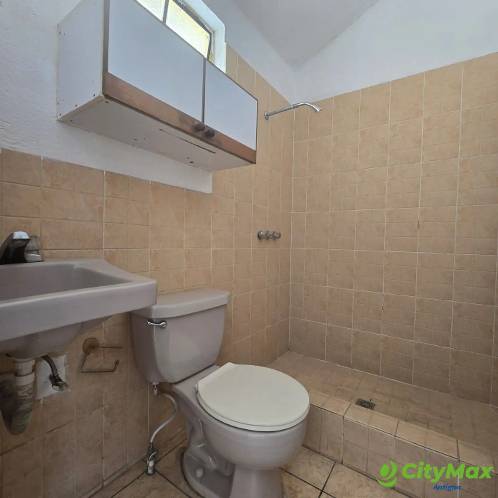 citymax antigua vende propiedad en residencial  - foto 17