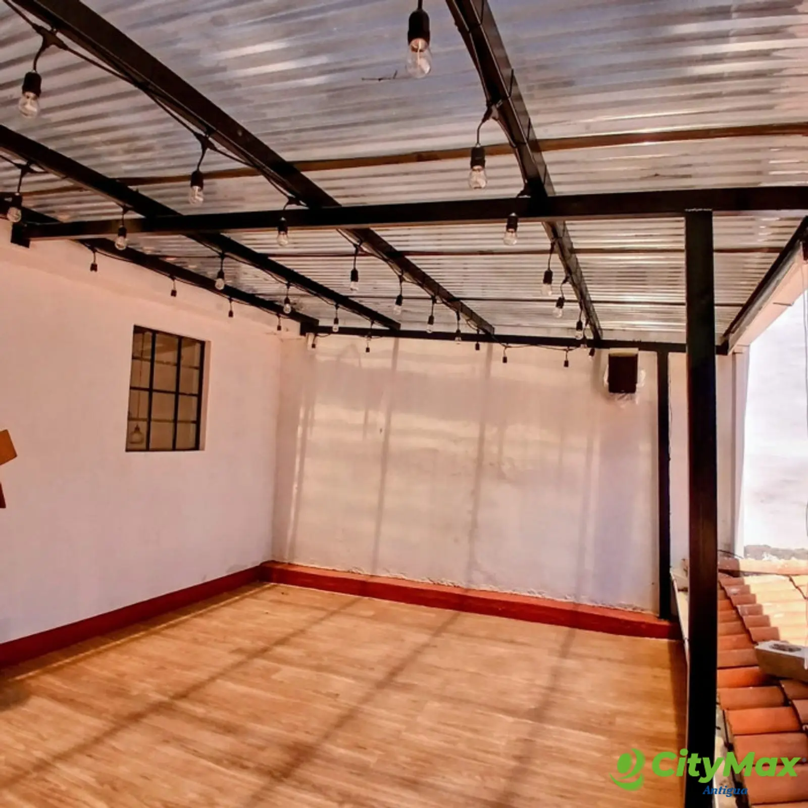 Amplia Casa en Venta en Las Hojarascas, Mixco - foto 10