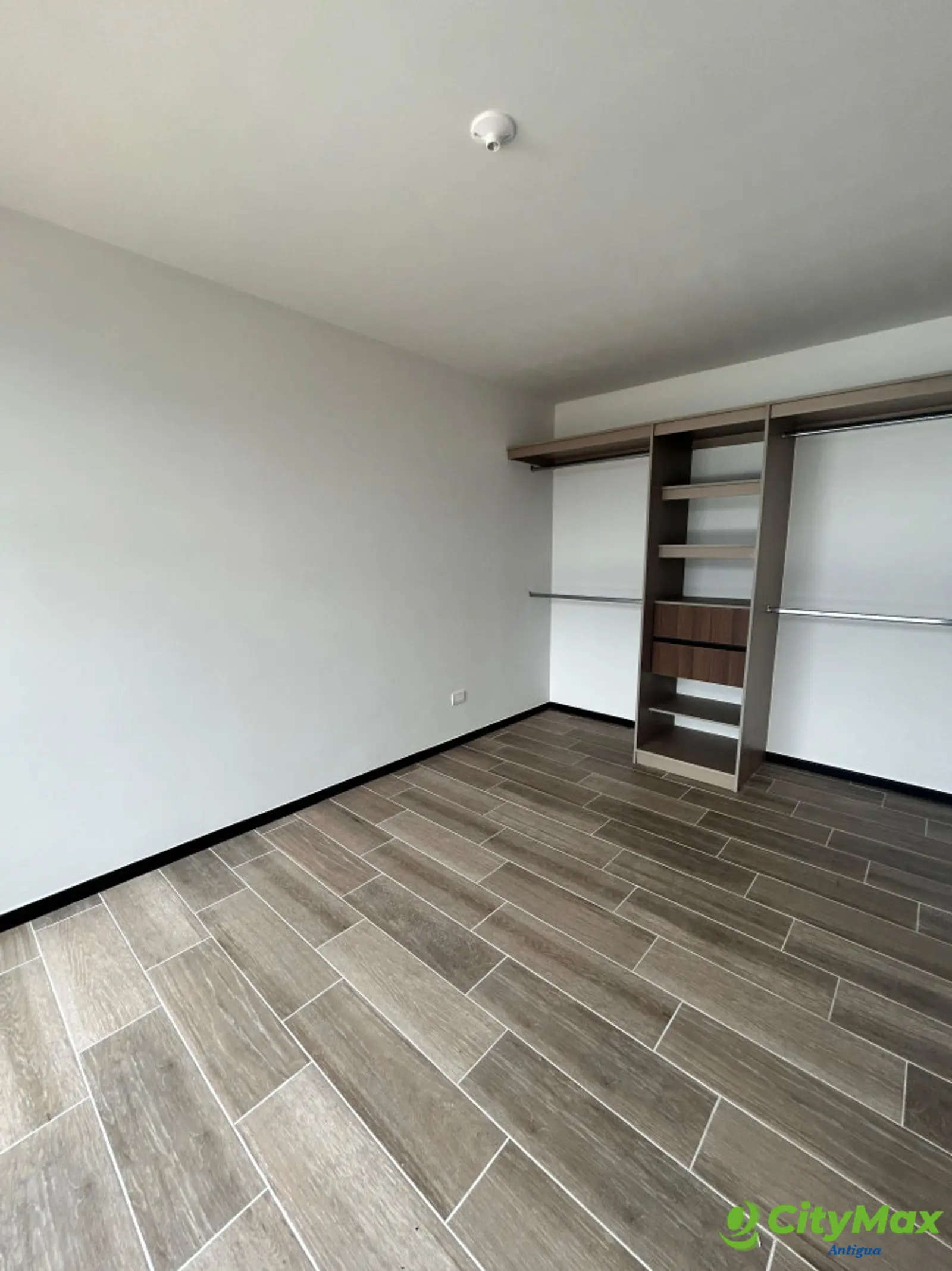 SE RENTA APARTAMENTO EN SANTO TOMAS MILPAS ALTAS - foto 6