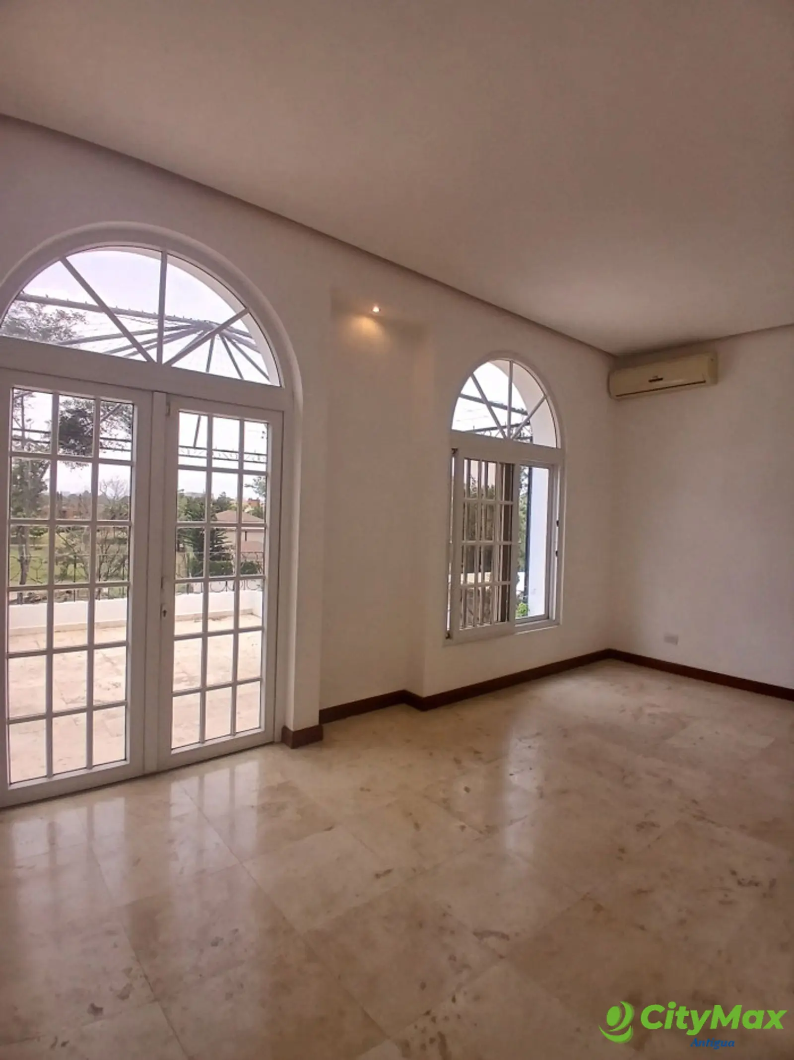 Exclusiva Casa en Venta Cayala Zona 16 - foto 14