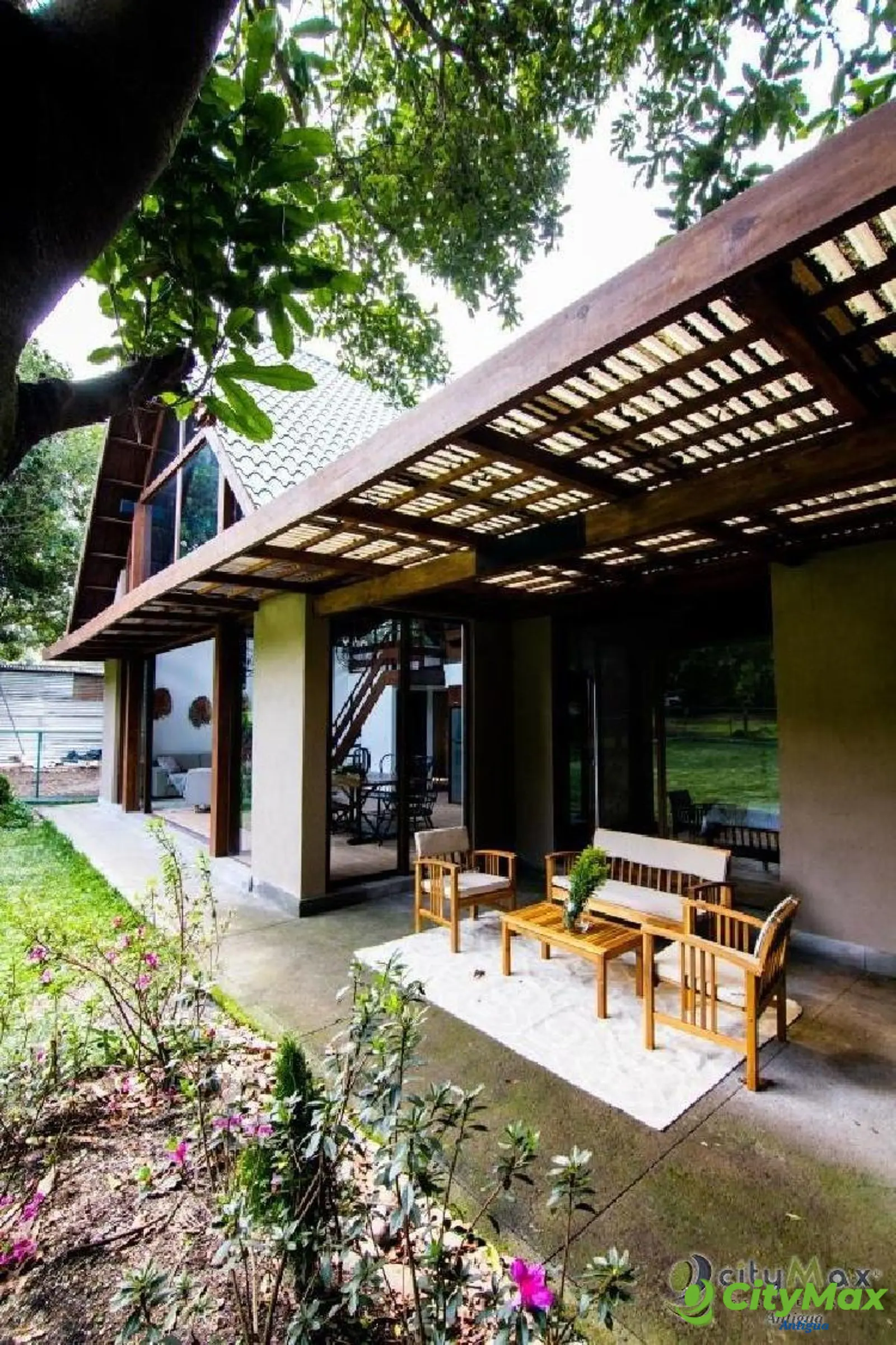 CityMax Antigua renta casa en San Miguel Dueñas - foto 7