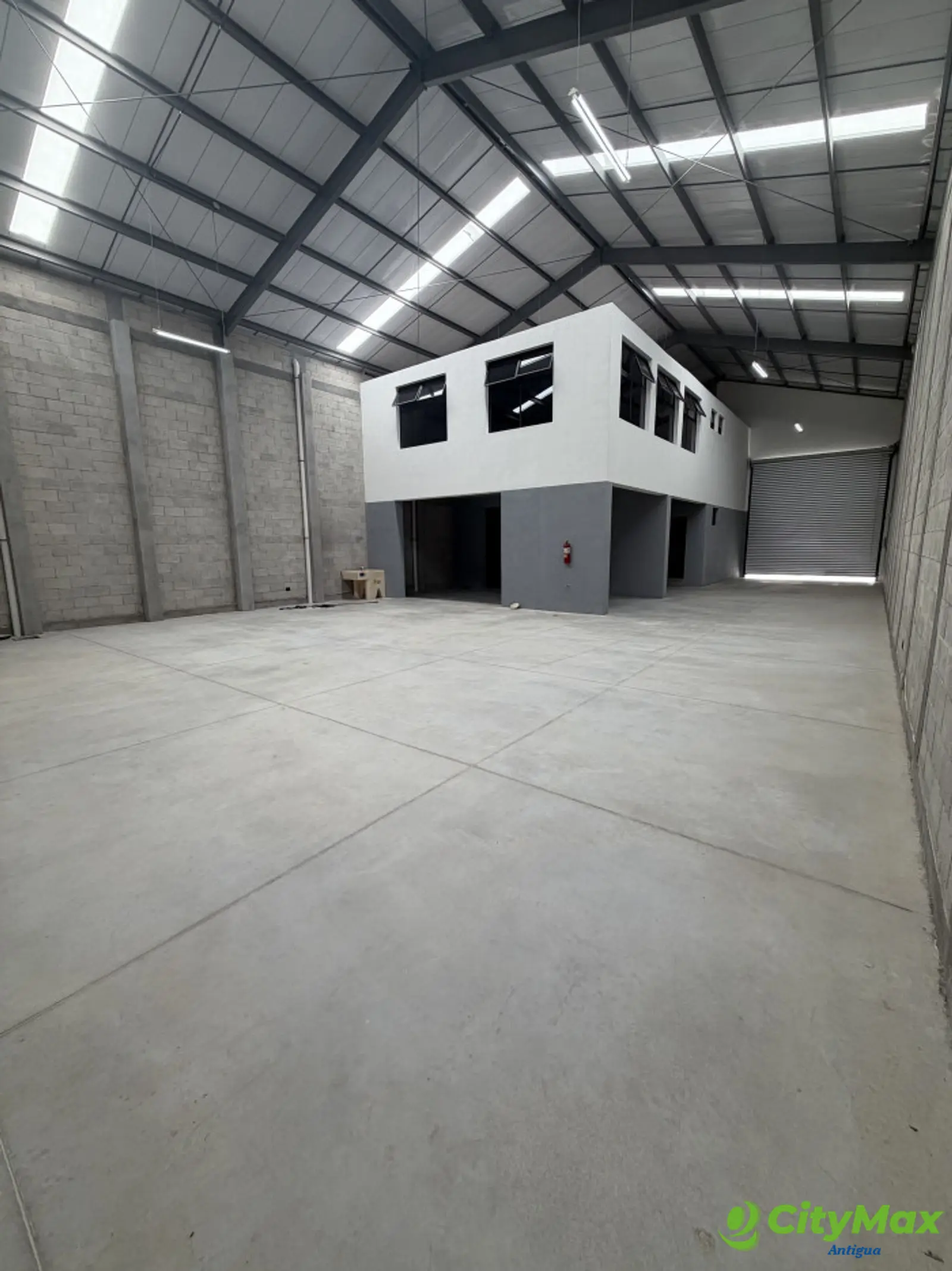 OFI-BODEGA EN RENTA EN CHIMALTENANGO - foto 10