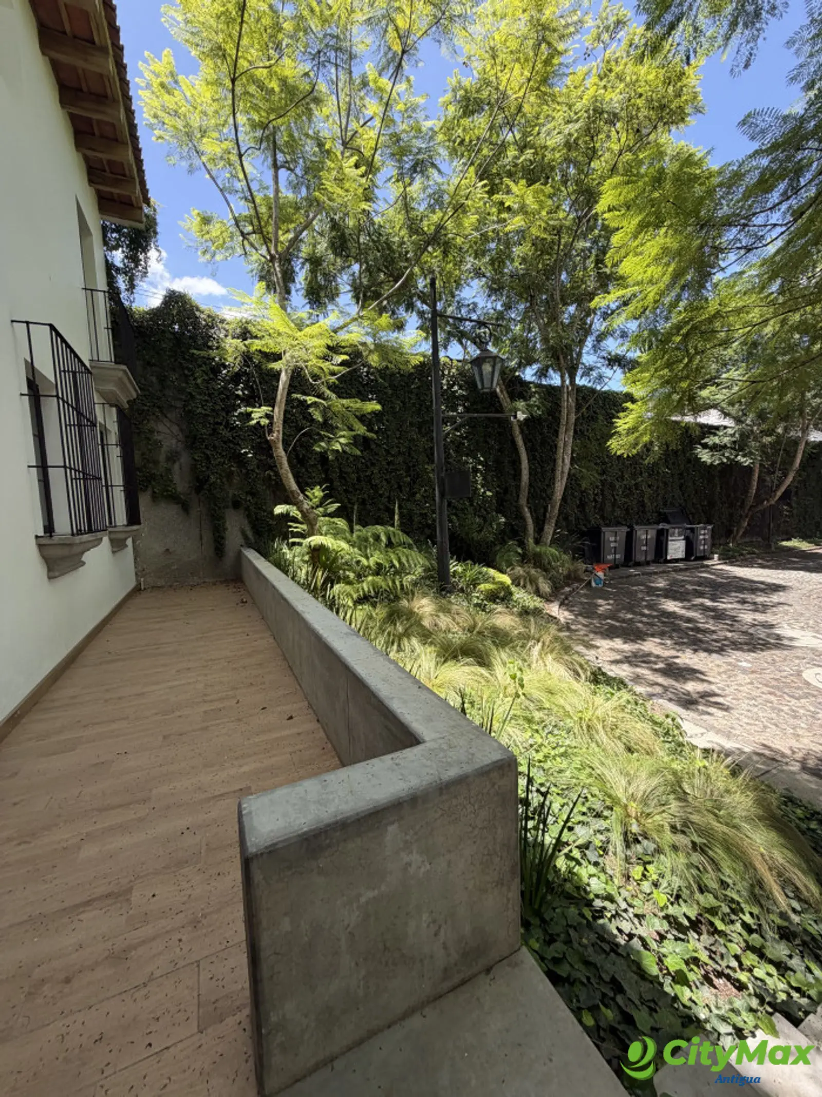 Se renta apartamento en Cortijo de las Flores - foto 2