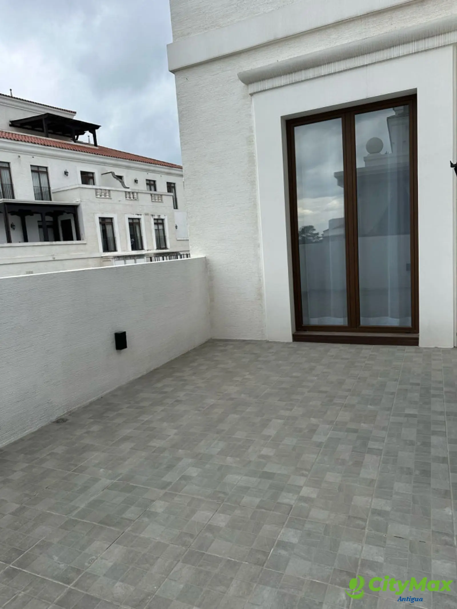 Descubre el lujo en Lirios de Cayalá 3! - foto 15