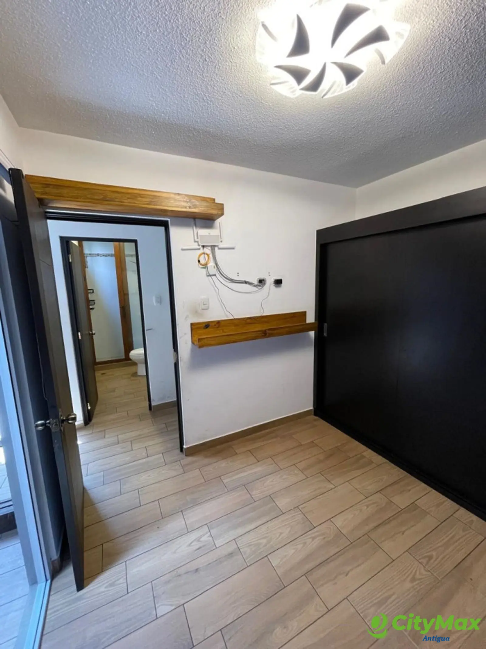 Casa Remodelada en Venta, Arcos de Santa Maria II - foto 7