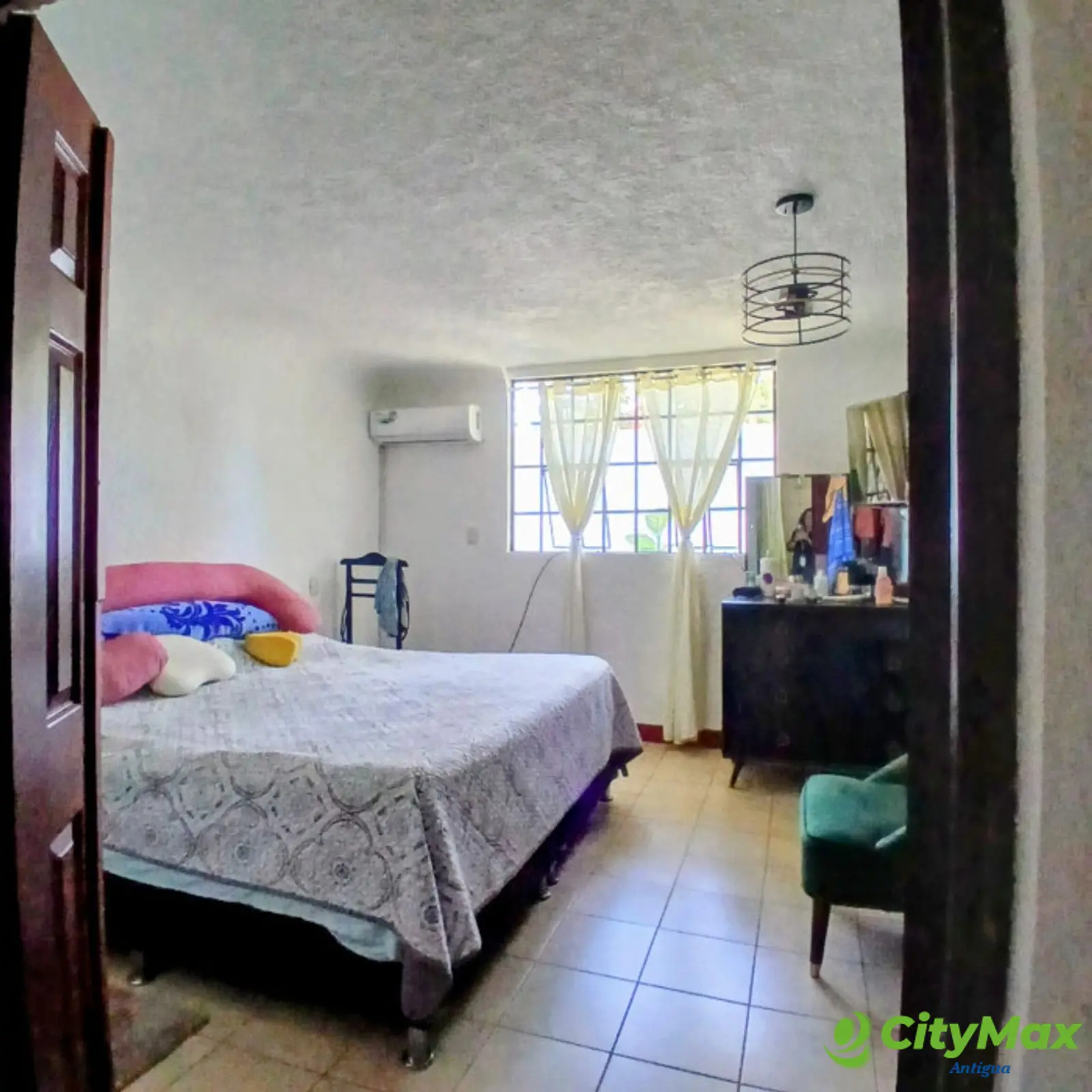 Amplia Casa en Venta en Las Hojarascas, Mixco - foto 7